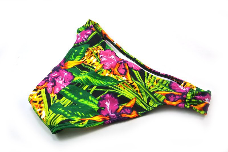 Bikini Victoria Farbig Blumenmuster / Grösse L