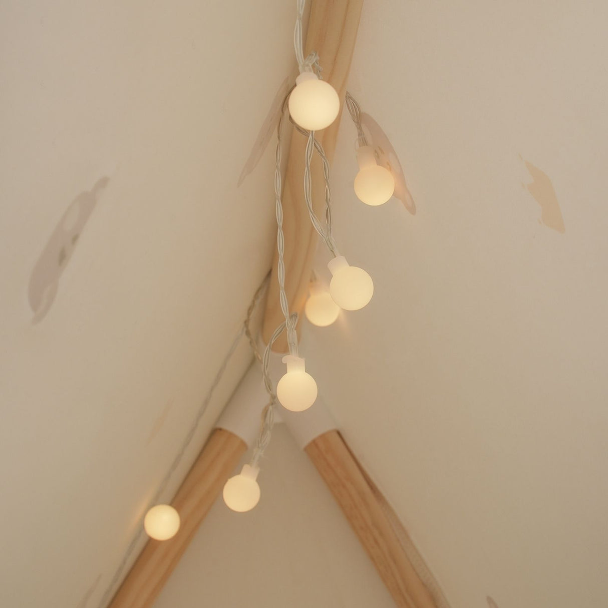 Spielzelt Kinderzelt Kuschelzelt Tipi für Kinder Indoor-Zelt Spielhaus