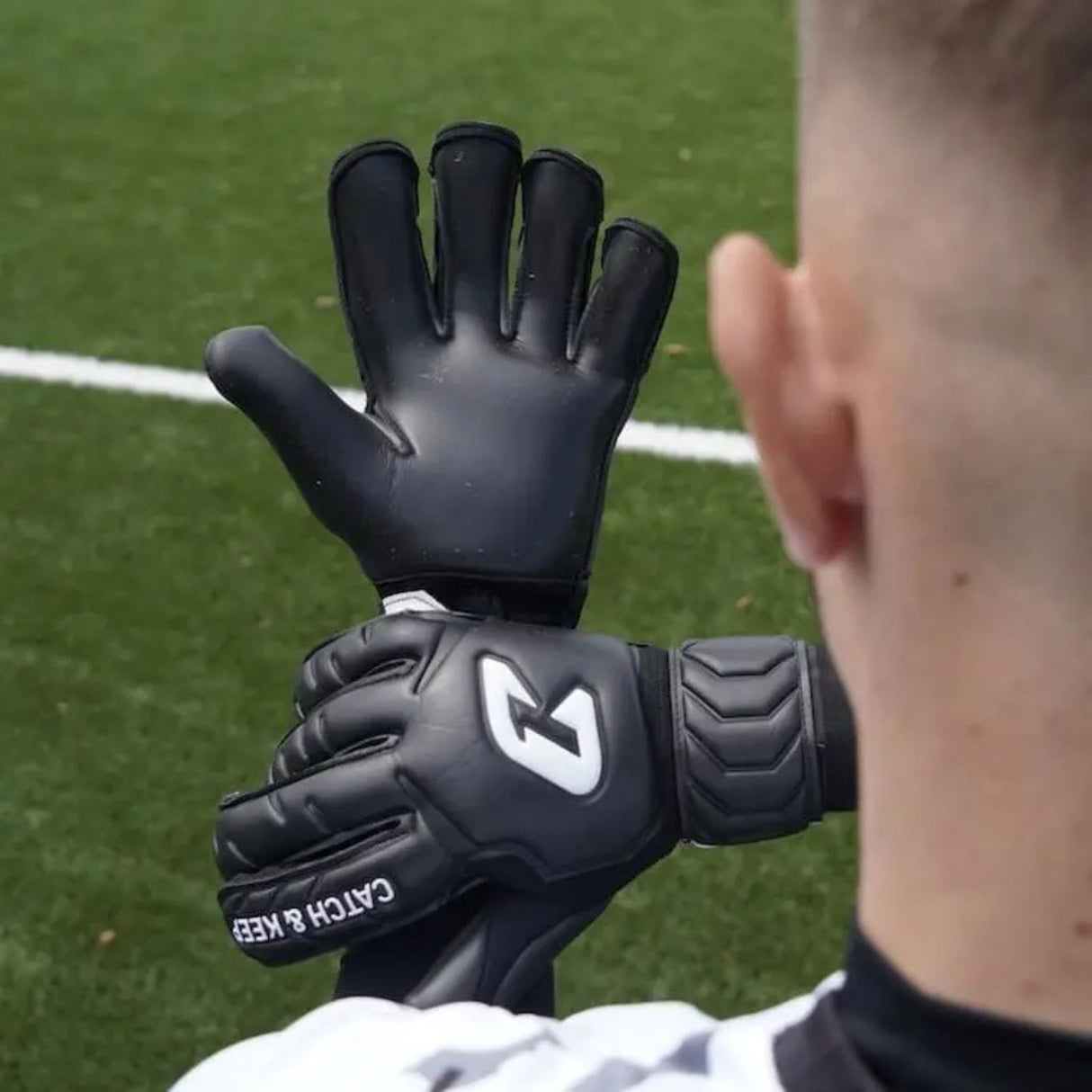 Fussballhandschuhe Night NXT Hybrid Cut Gr. 10 Torwart Handschuhe