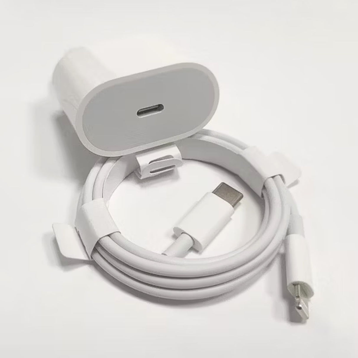 Schnellladegerät 20W inkl. USB-C zu Lightning Kabel 1m Ladekabel
