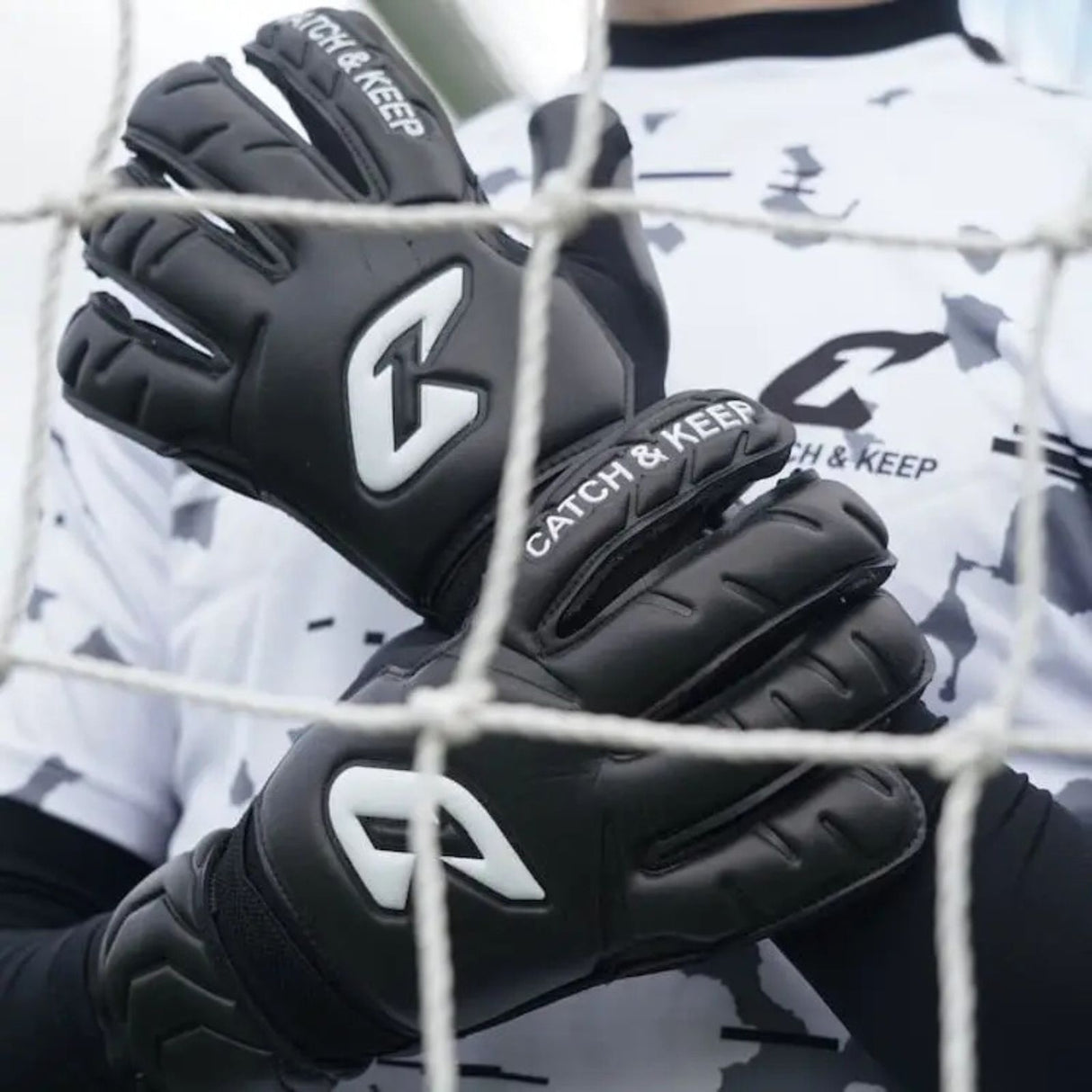 Fussballhandschuhe Night NXT Hybrid Cut Gr. 11 Torwart Handschuhe