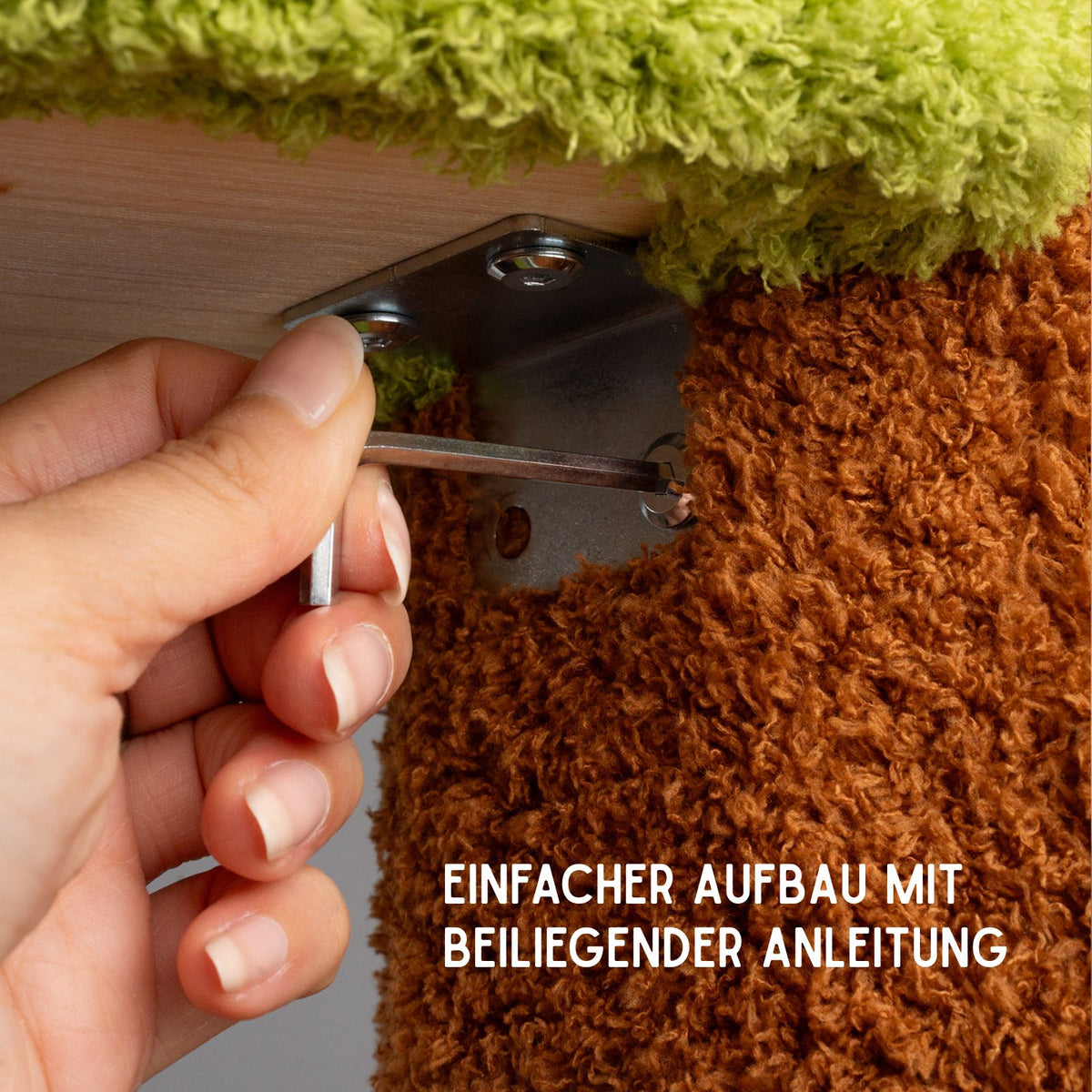 Kratzbaum mit Höhlen und Krone Katzenbaum Kratzmöbel Kletterbaum